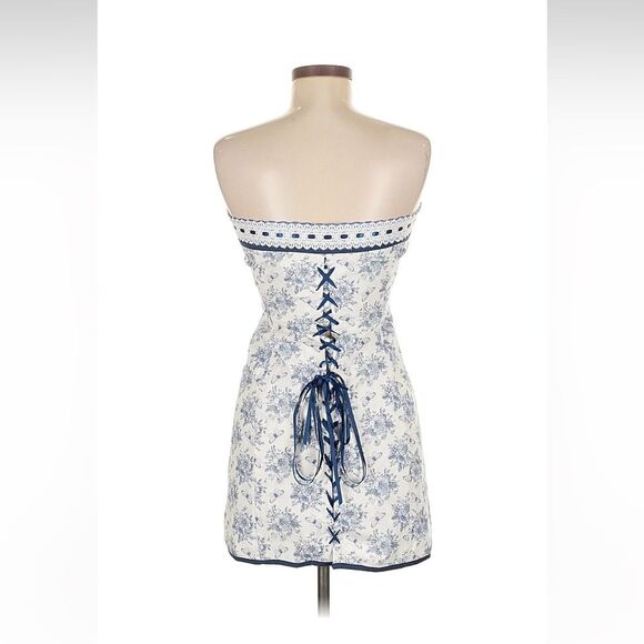 With Jean Sabrin Toile Papillon Strapless Floral Blue White Mini Dress‎ medium - Picture 5 of 16
